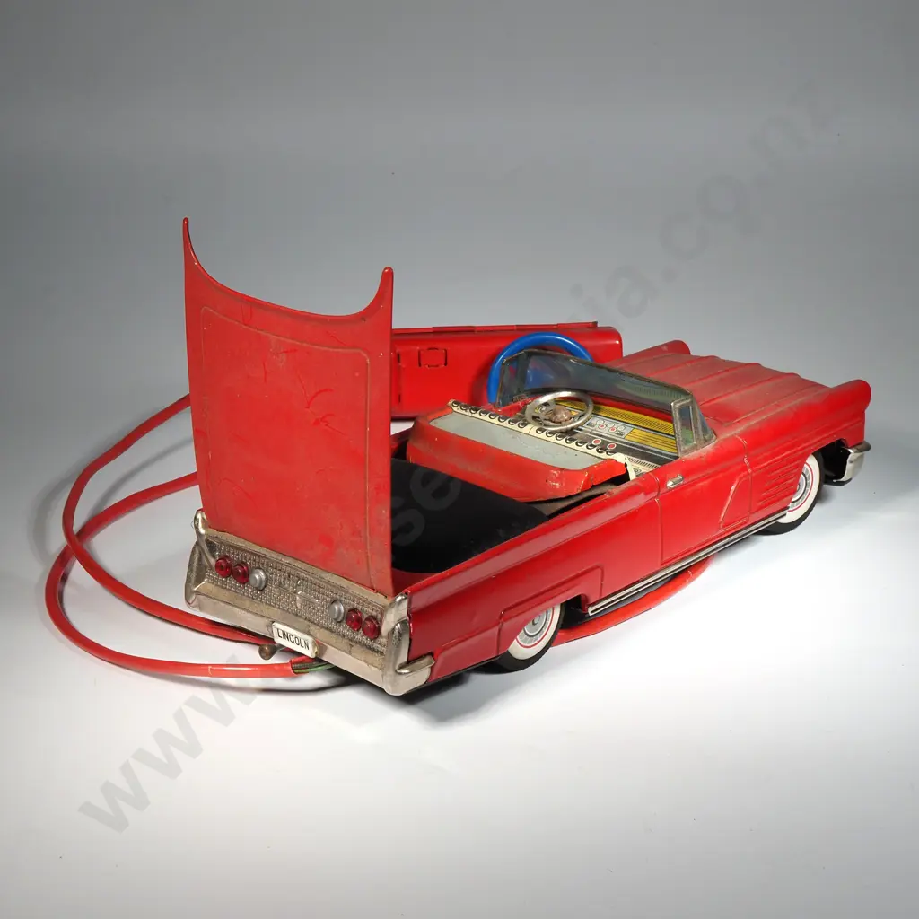 Remote Control Die Cast Car - Possibly  A 1957 Ford  Lincoln Continental Mark 11 Image 1++