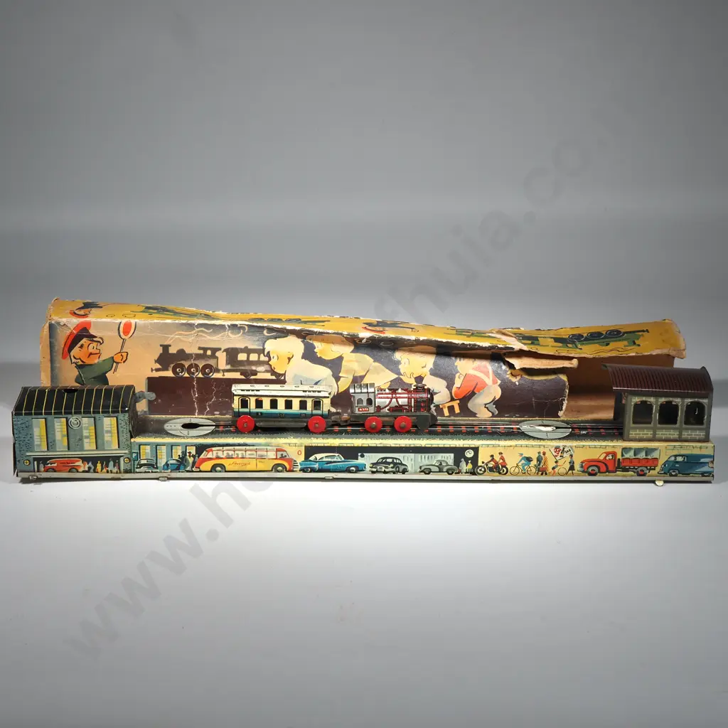 Arnold Windup Reversing Train With Original Box Image 1++