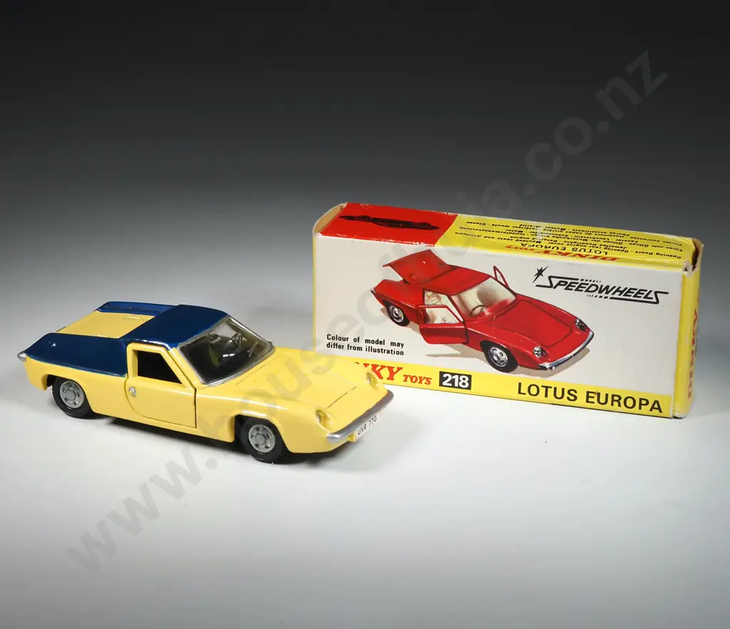 Dinky Toys - 'Lotus Europa', In Original Box Image 1++
