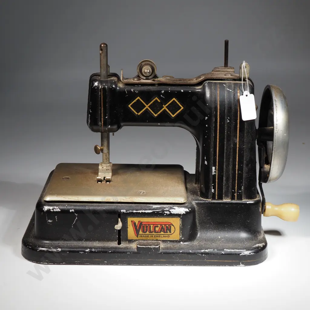 Vulcan Toy Sewing Machine & Original Instructions Image 1++