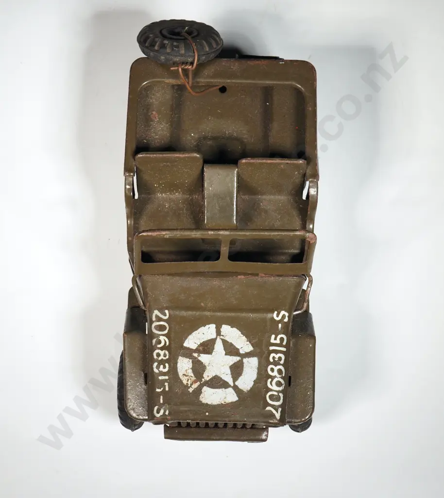 Tri-ang Minis Tinplate Clockwork US Army Jeep Image 1++