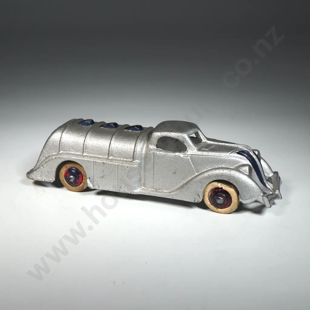 Hubley Cast Iron Tanker Image 1++