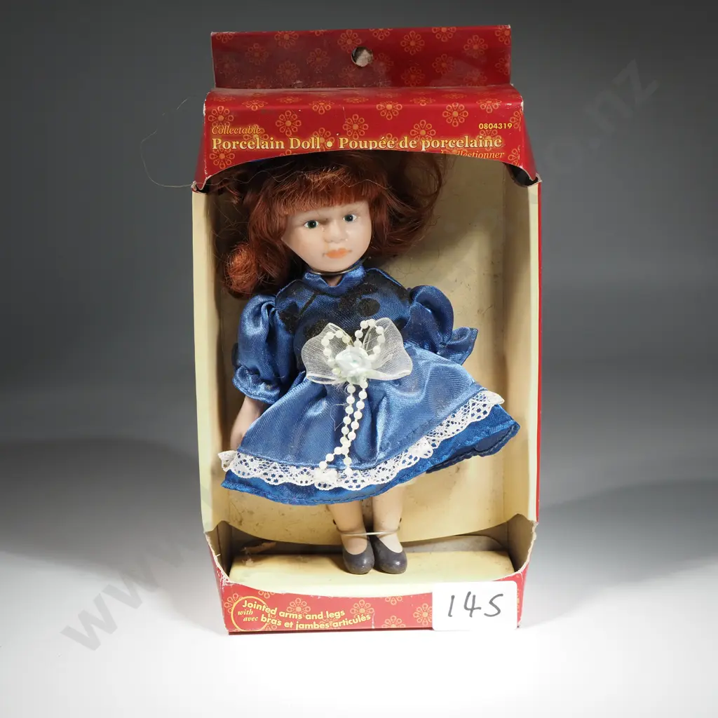 Small Porcelain Doll In Original Box w Jointed Arms & Legs. Hgt 170mm  Image 1++