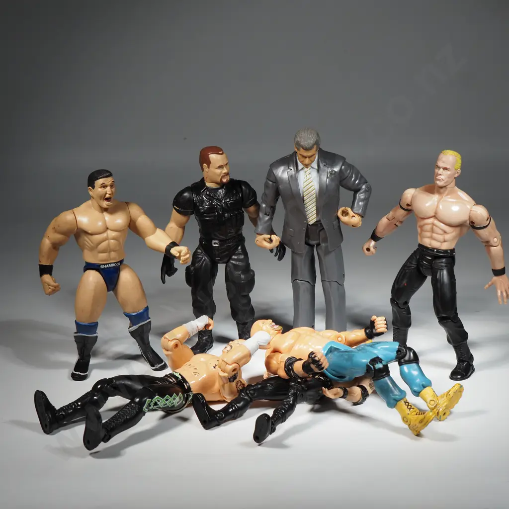 Seven WWE (World Wrestling Entertainment) Figures Image 1++