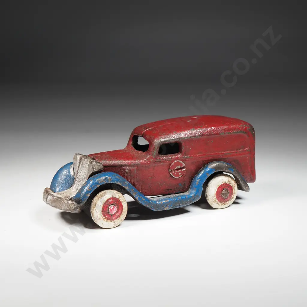 Lead Butcher/Grocer Van Image 1++