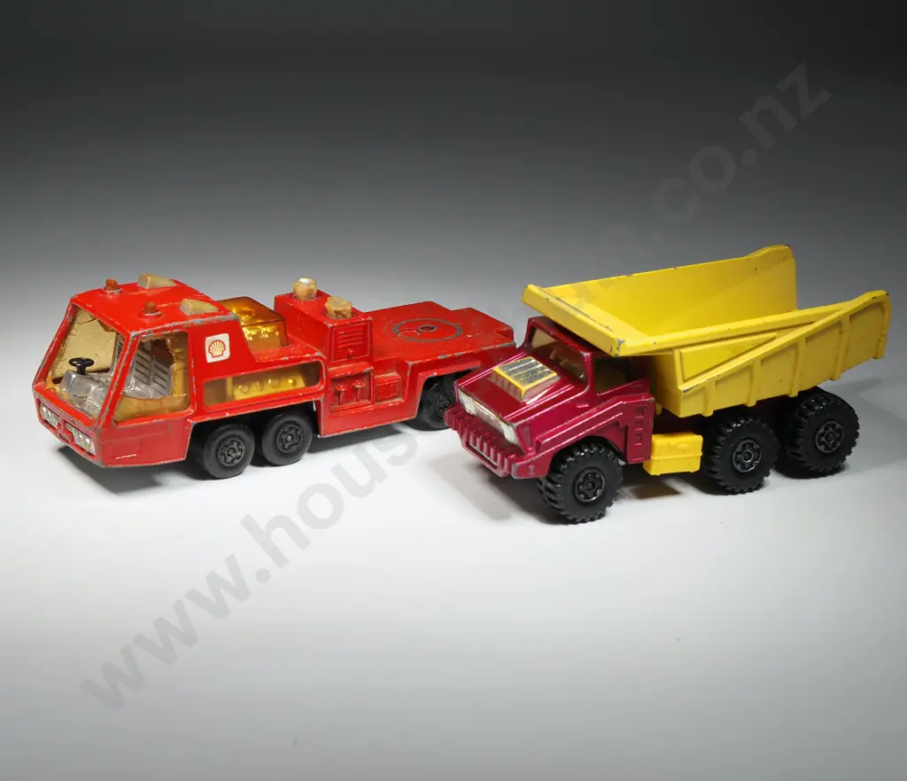 Two Matchbox Trucks - Super Kings K9 Tender & A K4 Big Tipper Image 1++