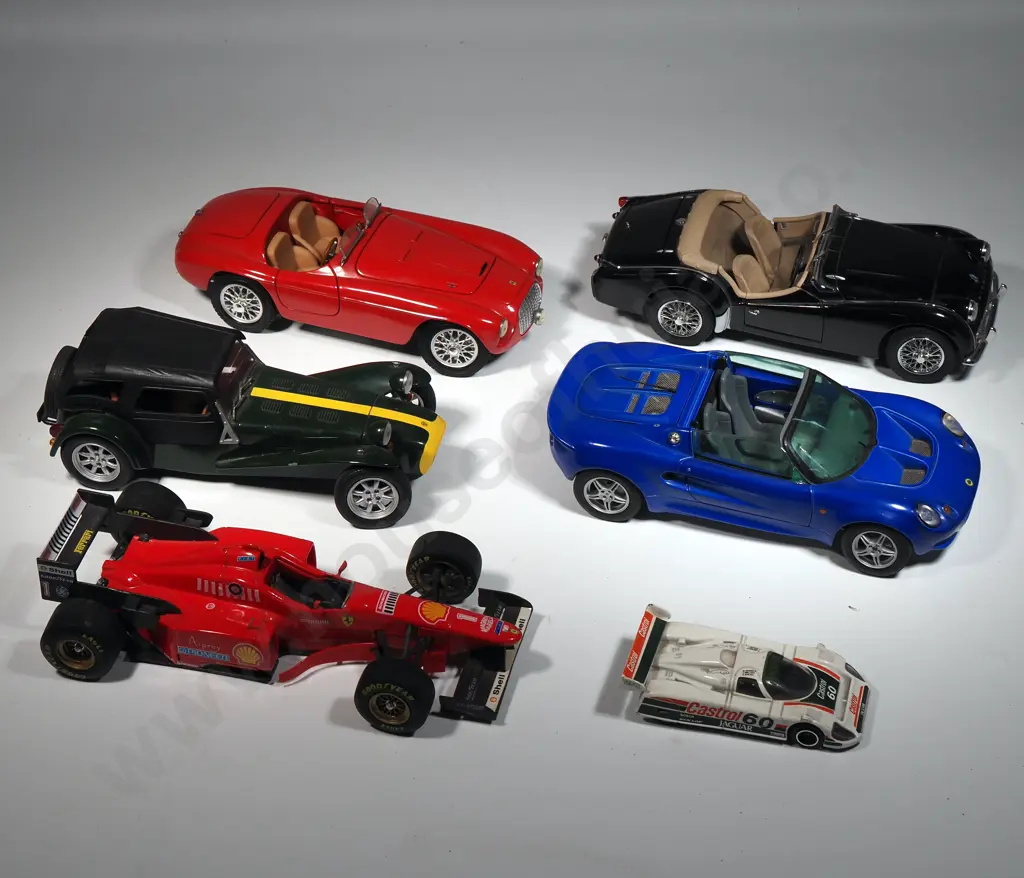 Lot of Six Model Cars Image 1++