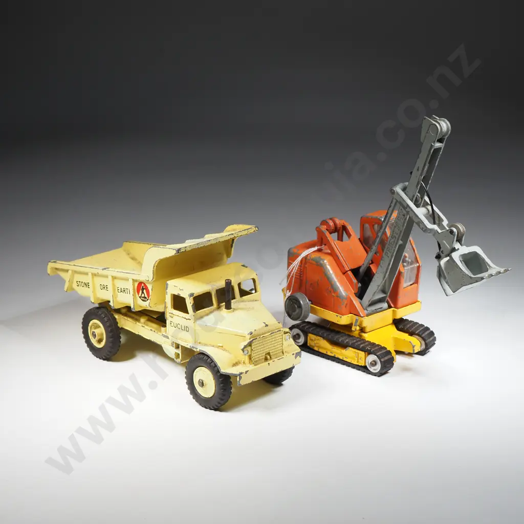 Corgi Major Toys - Priestman Digger & Dinky Supertoy Rear Dump Truck Image 1++