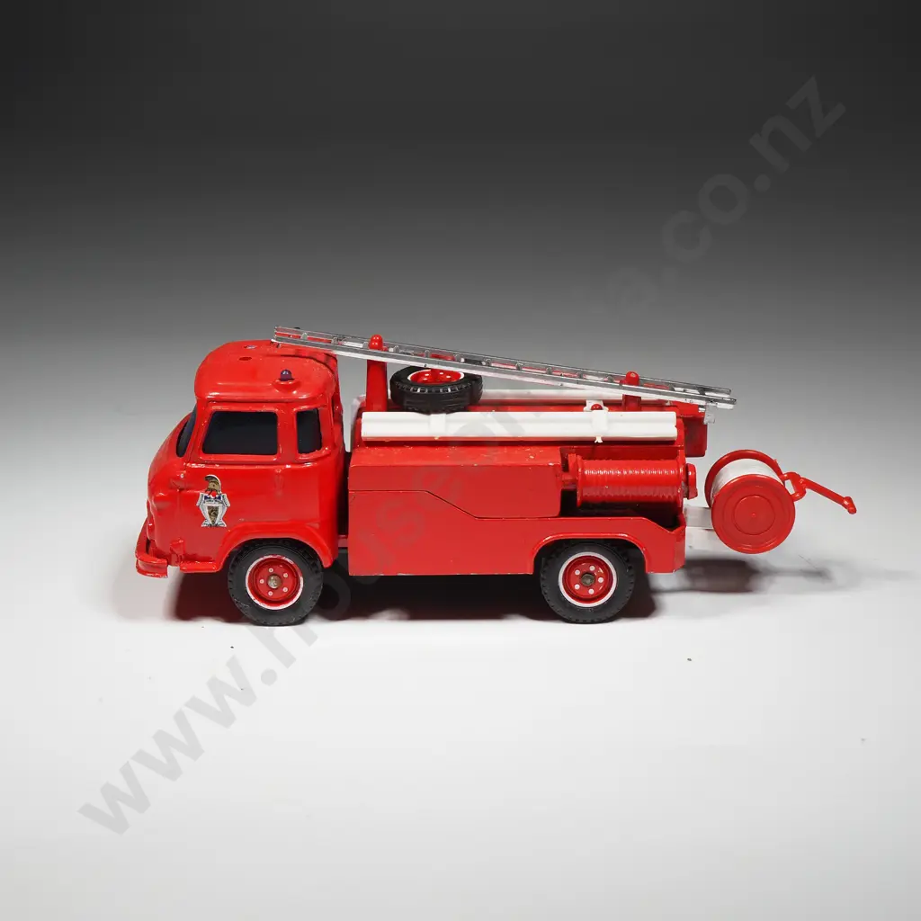 Solido - 'TonerGam' Saviem Fire Truck Image 1++