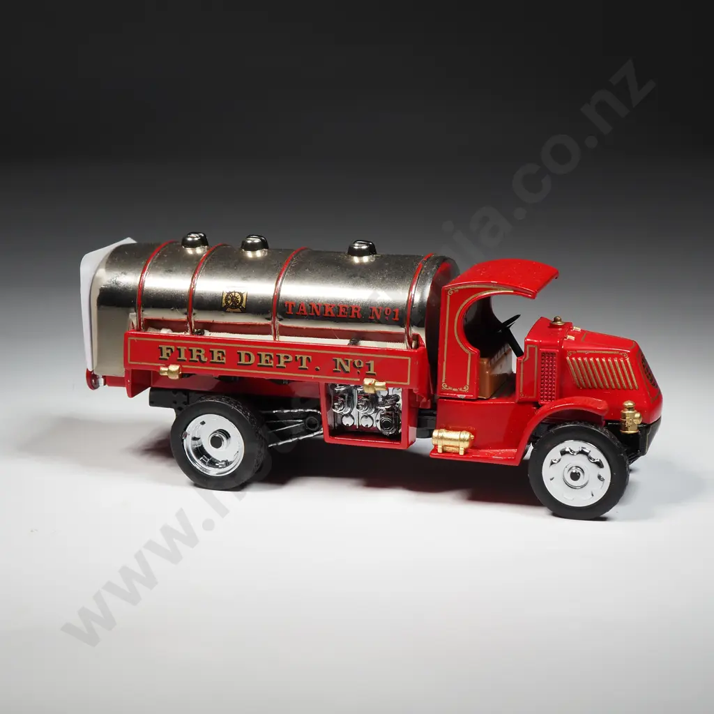 Matchbox 'Models of Yesteryear' - Fire Dept. No.1 Tanker Image 1++