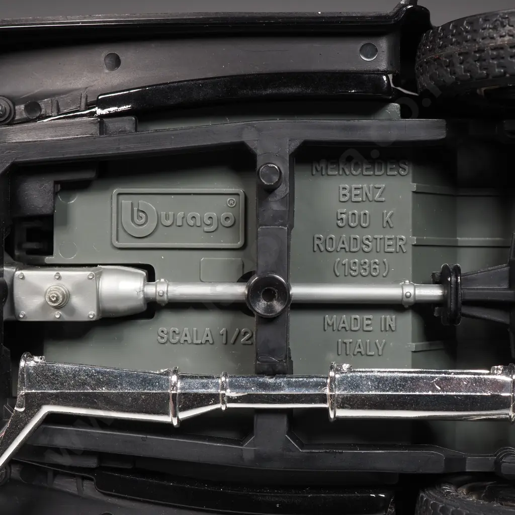 Bburgo Mercedes Benz 500K Special Roadster Model 1936 1:20 Die Cast Image 1++