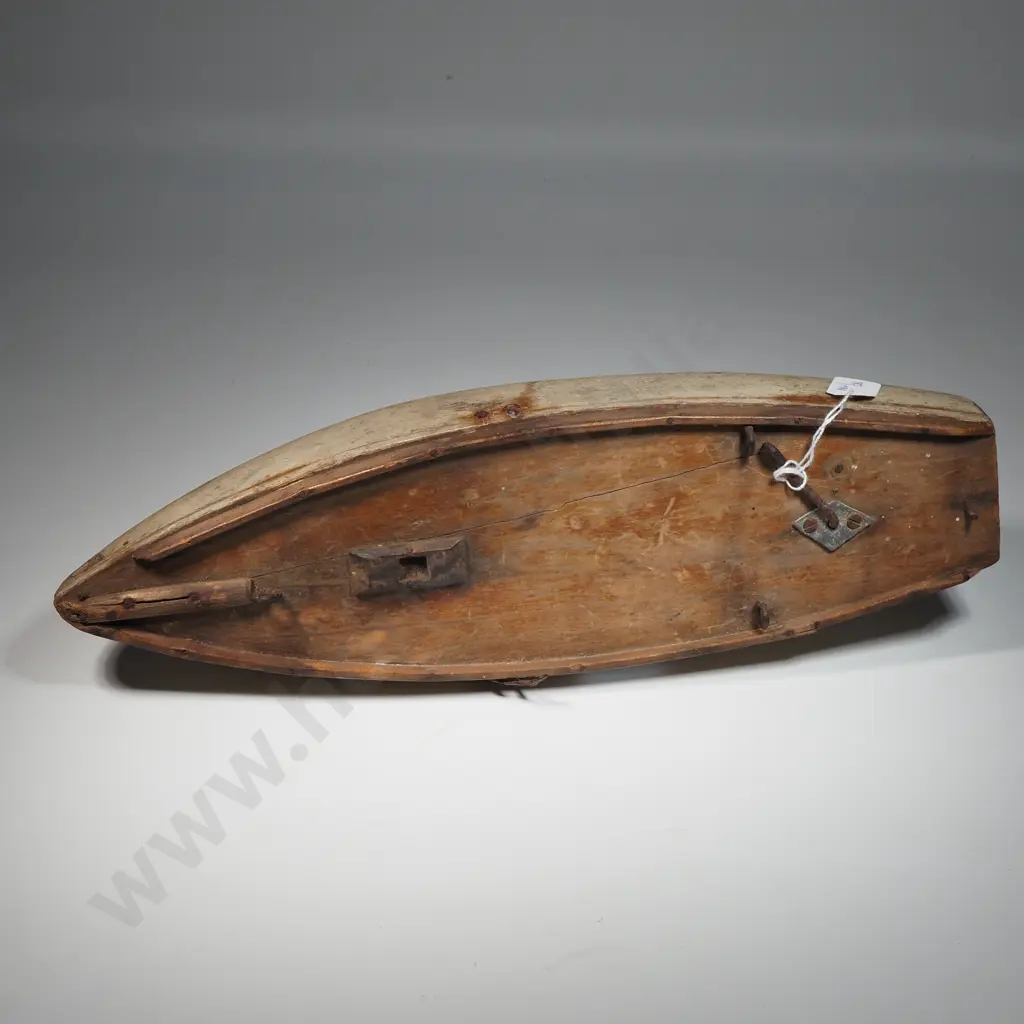 Vintage Model Of A  Pond Yacht  Image 1++