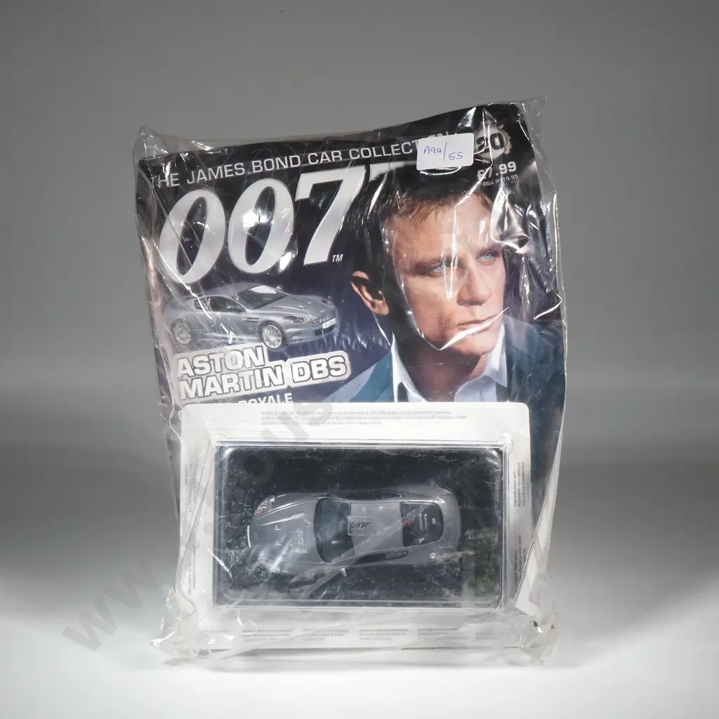 DY20 James Bond Car Collection 1/43 O Scale Aston Martin DBS Casino Royale Image 1++