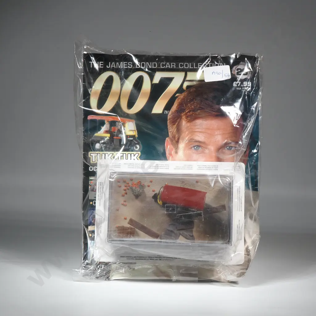 DY29 James Bond Car Collection 1/43 O Scale Tuk Tuk Octopussy Image 1++