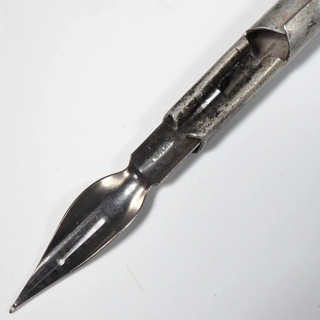 Antique Quill Named to E Sutton Image 1++