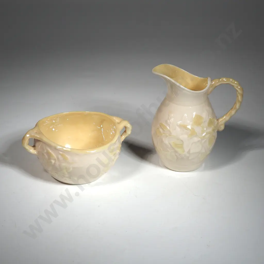 Belleek Pottery Jug & Sugar Bowl - Lemon Image 1++