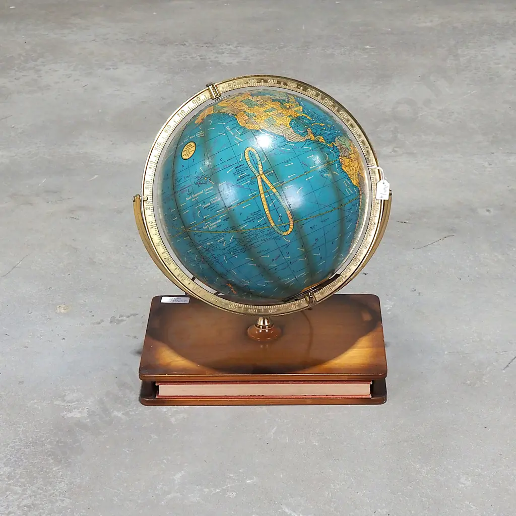Crams Unrivaled Terrestrial Globe With Atlas Base  Image 1++