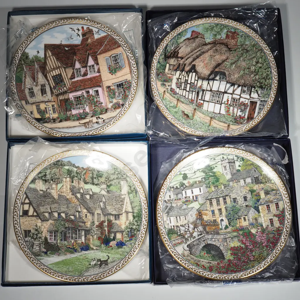 Four Royal Worcester Cabinet Plates Village of England (Muker, Broadway, Wherewell & Lavenham Image 1++