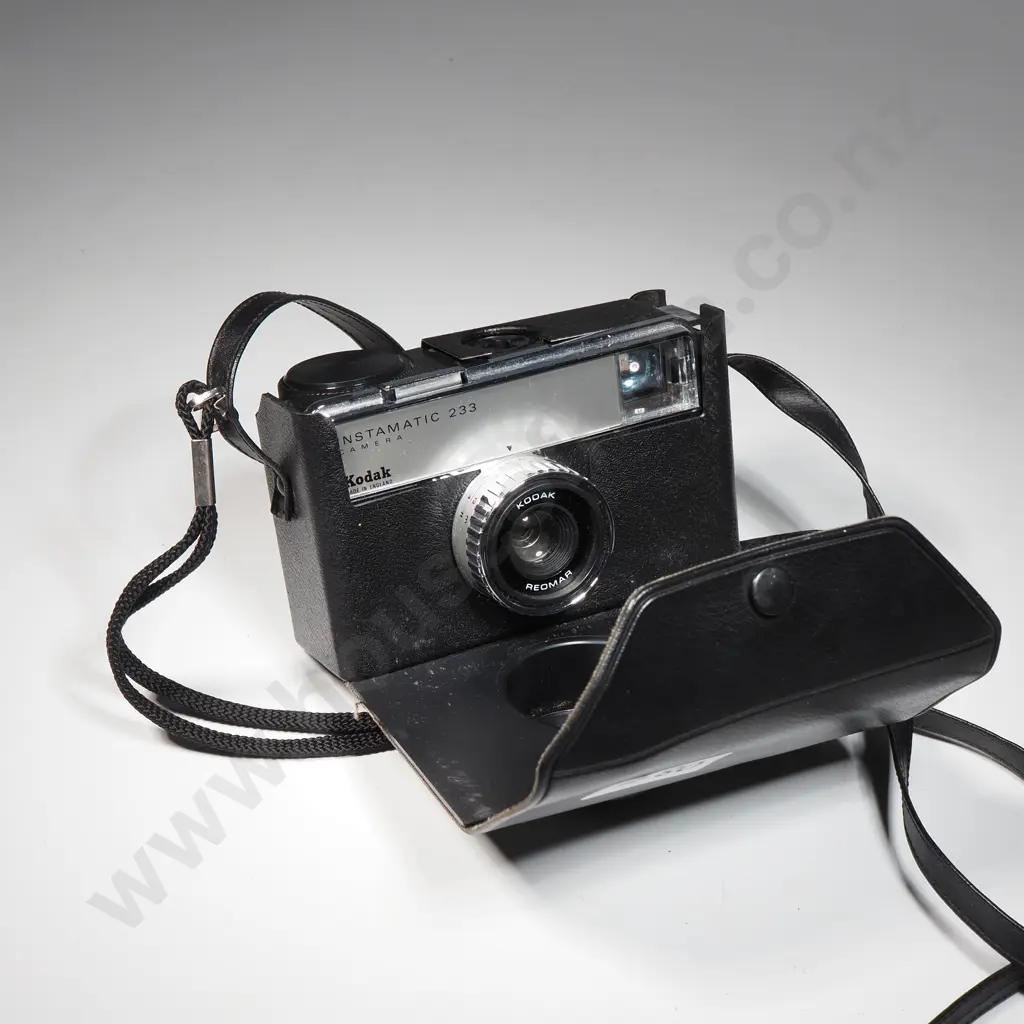 Kodak Instamatic 233; Kodak Limited Camera Image 1++