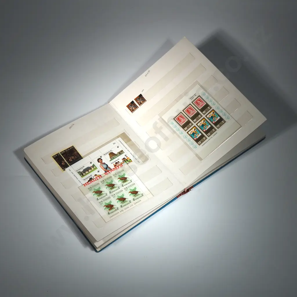 Vintage Stamp Album Containing New Zealand Stamps From The 50s & 60s. Mostly Unused.  Image 1++