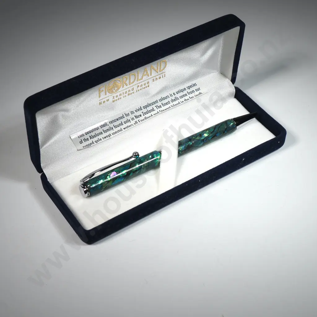 "Fiordland" Paua Shell Ball Point Pen In Original Case  Image 1++