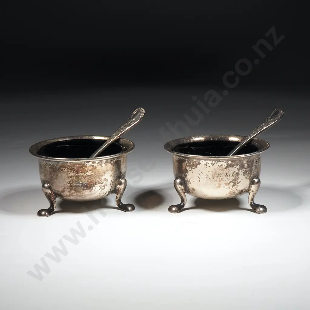 Pair Of Sterling Silver Salts With Blue Glass Liners & Two EP Salt Spoons Image 1++