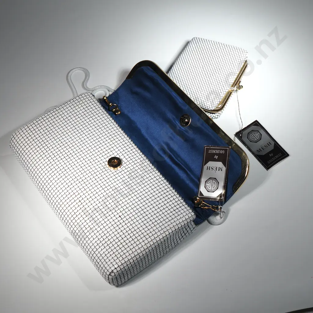 Australian Rectangular Goldcrest Mesh Bag & Purse Image 1++