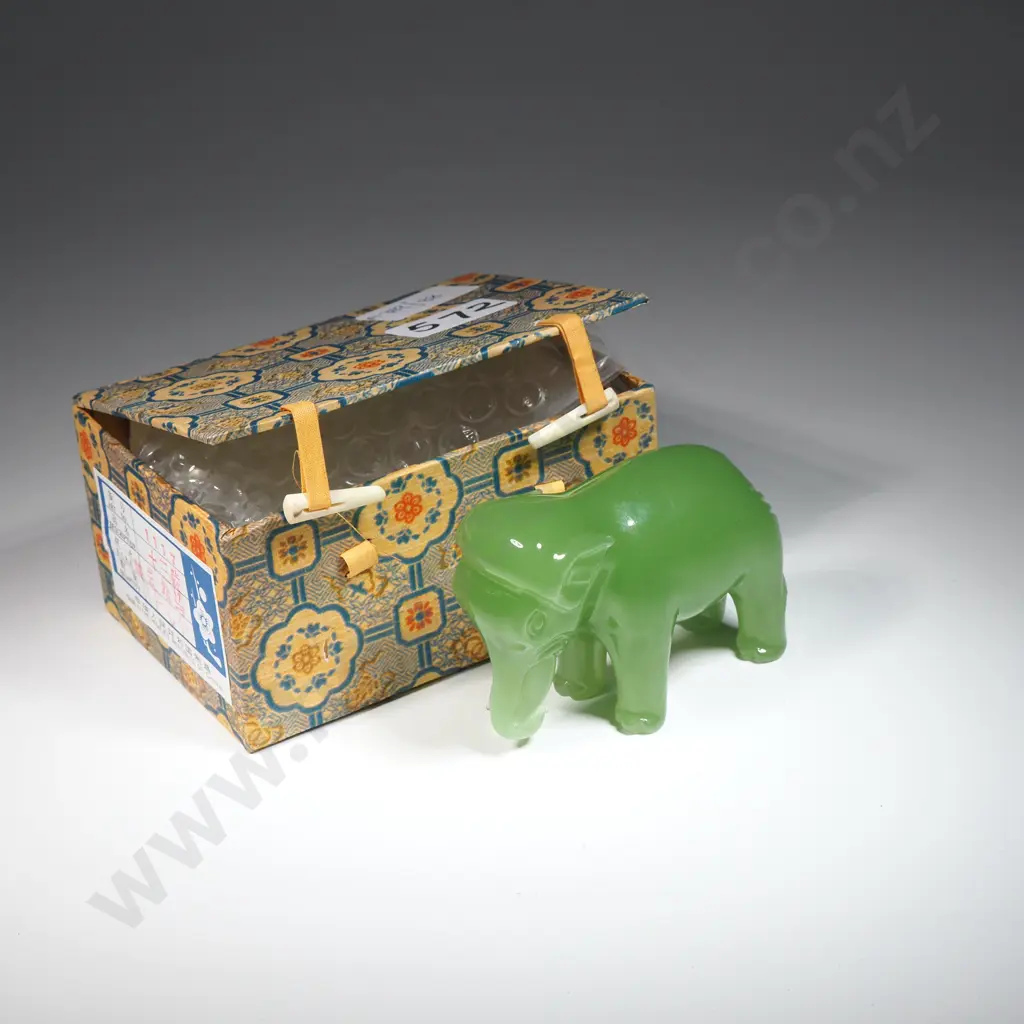 Chinese Jade Green  Glass Elephant Image 1++