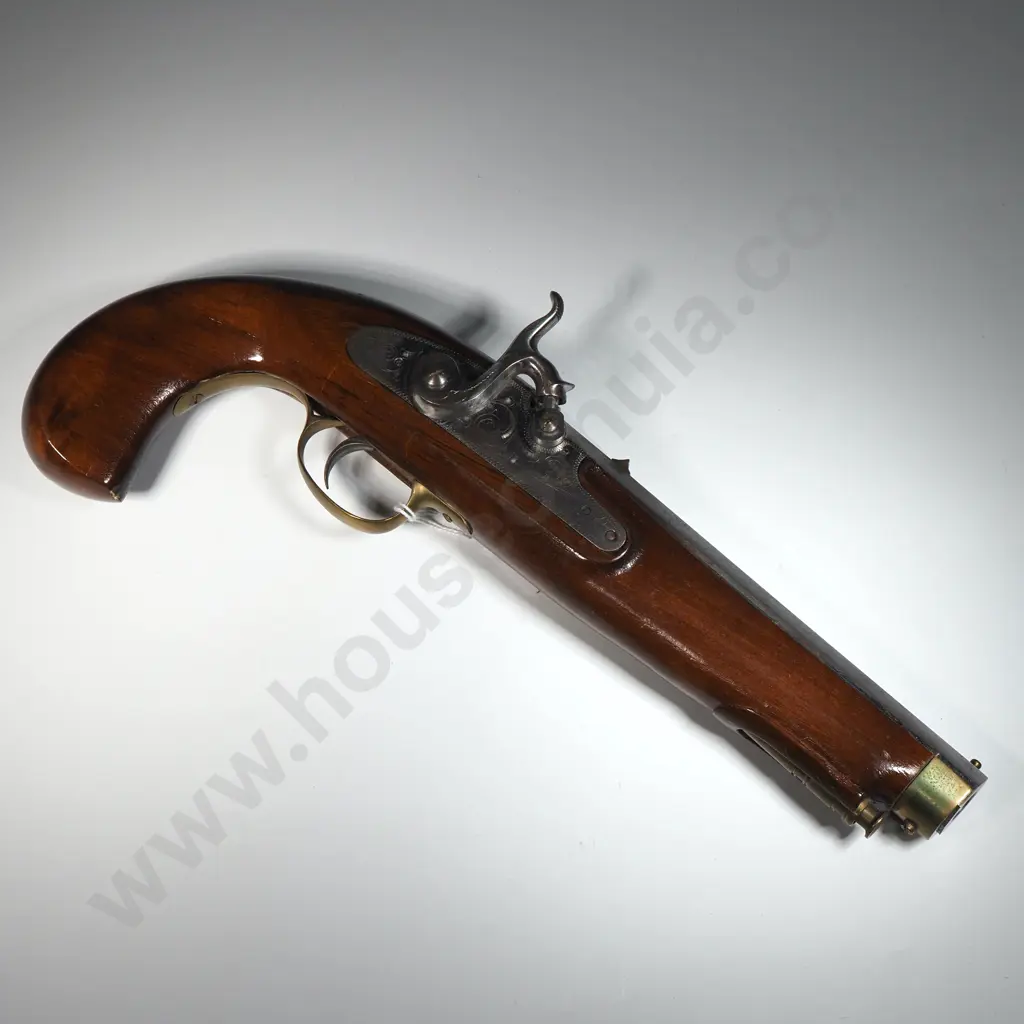 Non Firing Replica of a Flintlock Pistol Image 1++