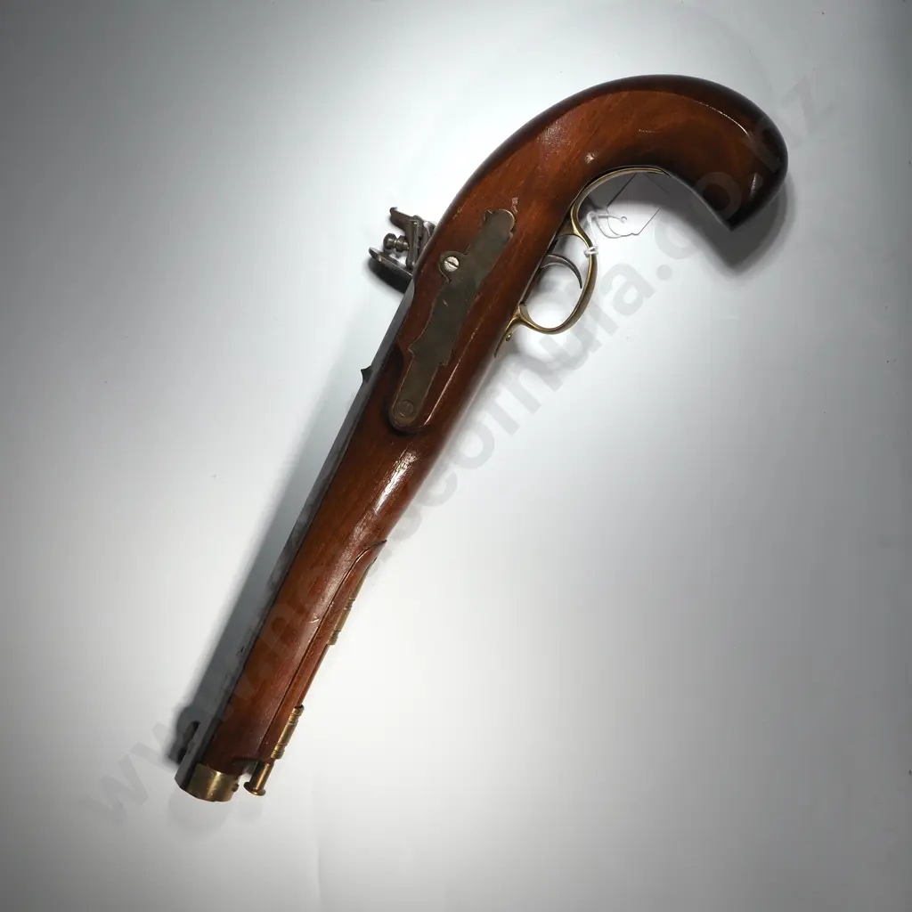 Non Firing Replica of a Flintlock Pistol Image 1++
