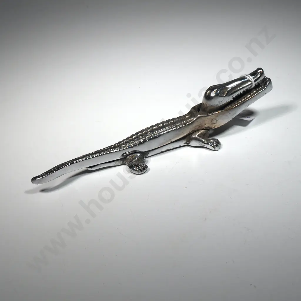 Small  Chrome Novelty  Crocodile Nutcracker Image 1++