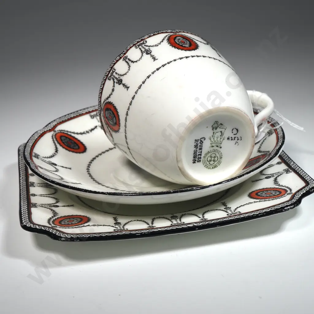 Royal Doulton Cup, Saucer & Plate in the Countess Pattern Image 1++