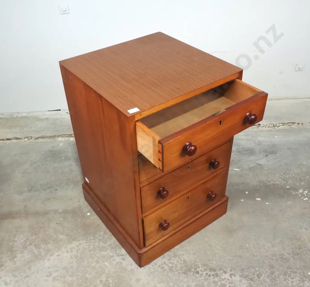 Set of Drawers - Lockable Image 1++