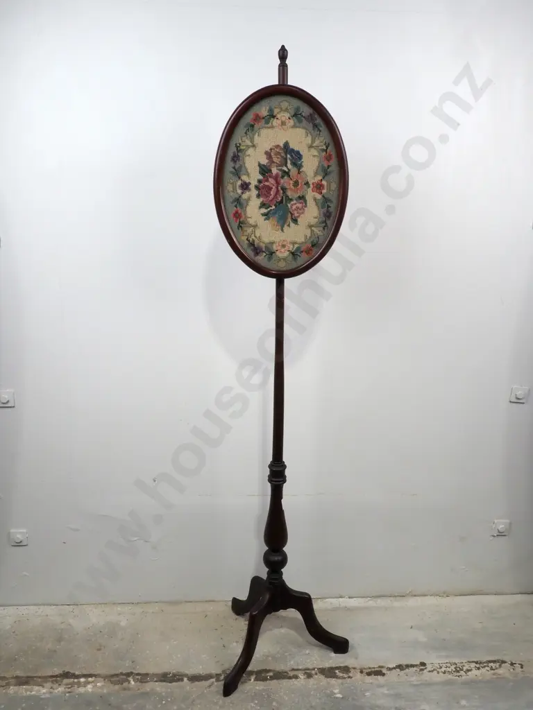Vintage Needlepoint Fireside Pole Screen w Adjustable Oval Shield On a Tripod Base Image 1++