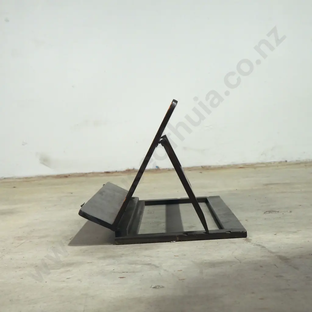 Collapsable Wooden Reading Slope Image 1++