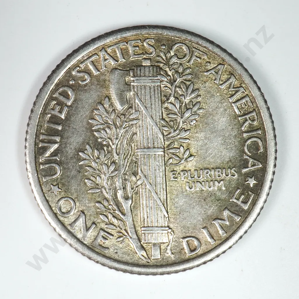 Mercury Dime: 1917 - Almost Uncirculated. C.V USD $19 ( NZD $35 ) Image 1++