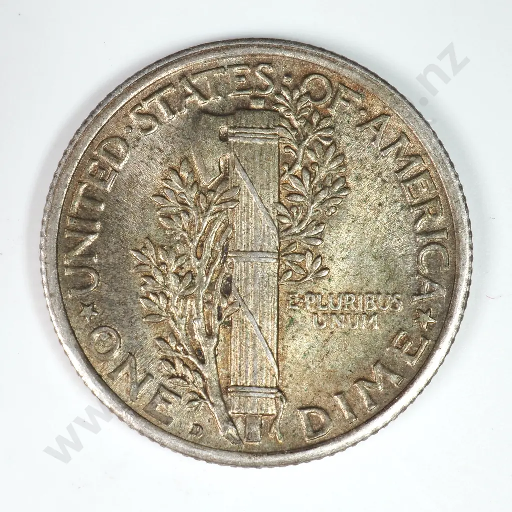 Mercury Dime: 1920 D - Extremely Fine. C.V USD $29 ( NZD $50 ) Image 1++