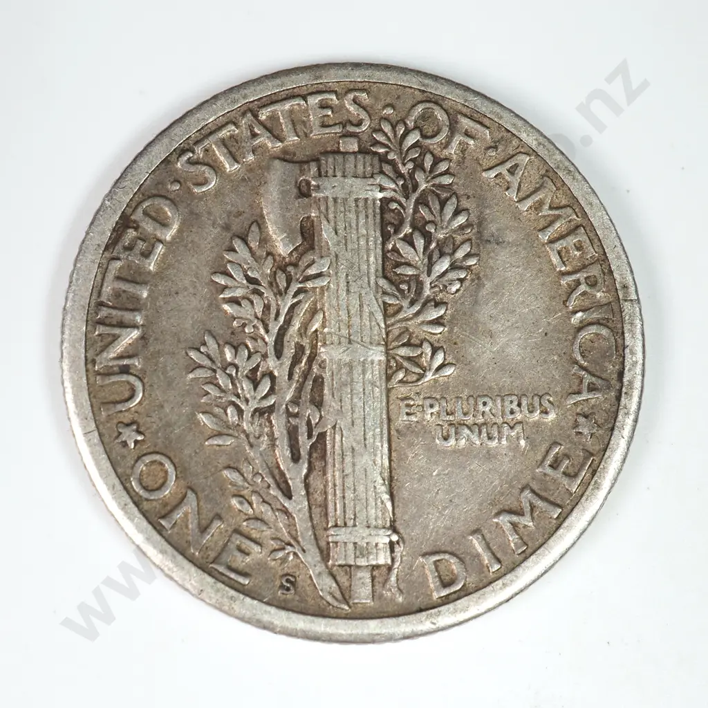 Mercury Dime: 1924 S - Very Fine. C.V USD $16 ( NZD $30 ) Image 1++