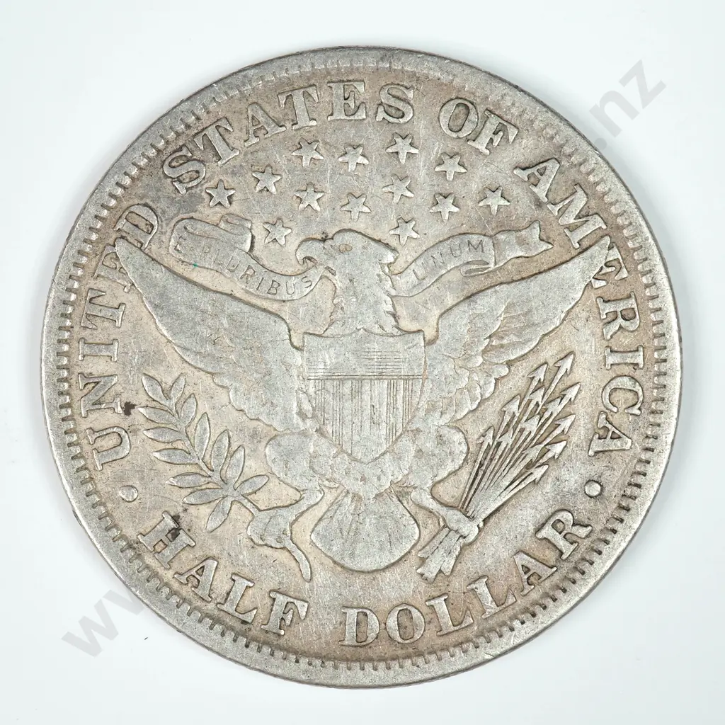 Barber Half Dollar: 1900 - Very Fine. C.V USD $183 ( NZD $320 ) Image 1++