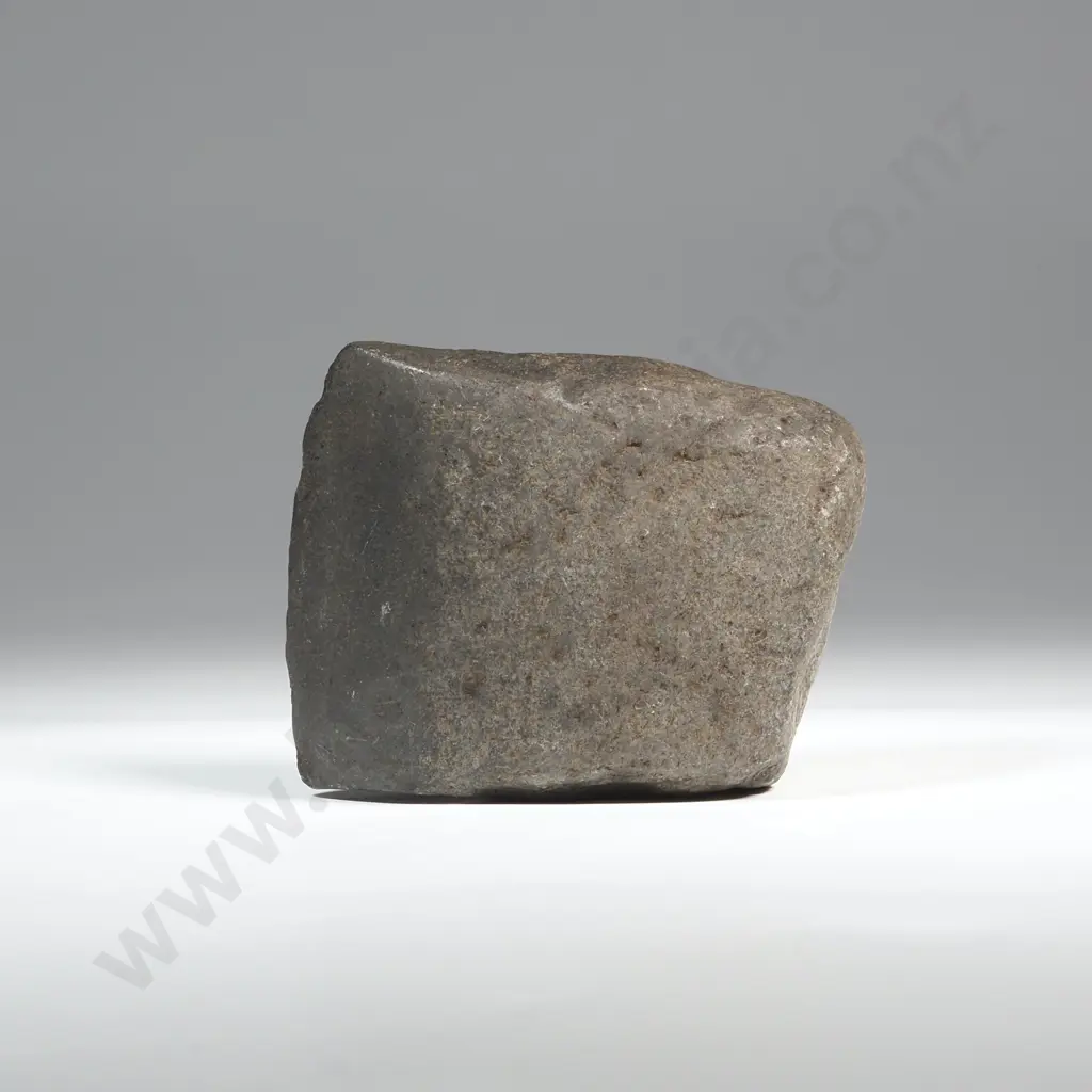 Pre-European Stone Toki - Found in the Hawkes bay Y-22809 Image 1++