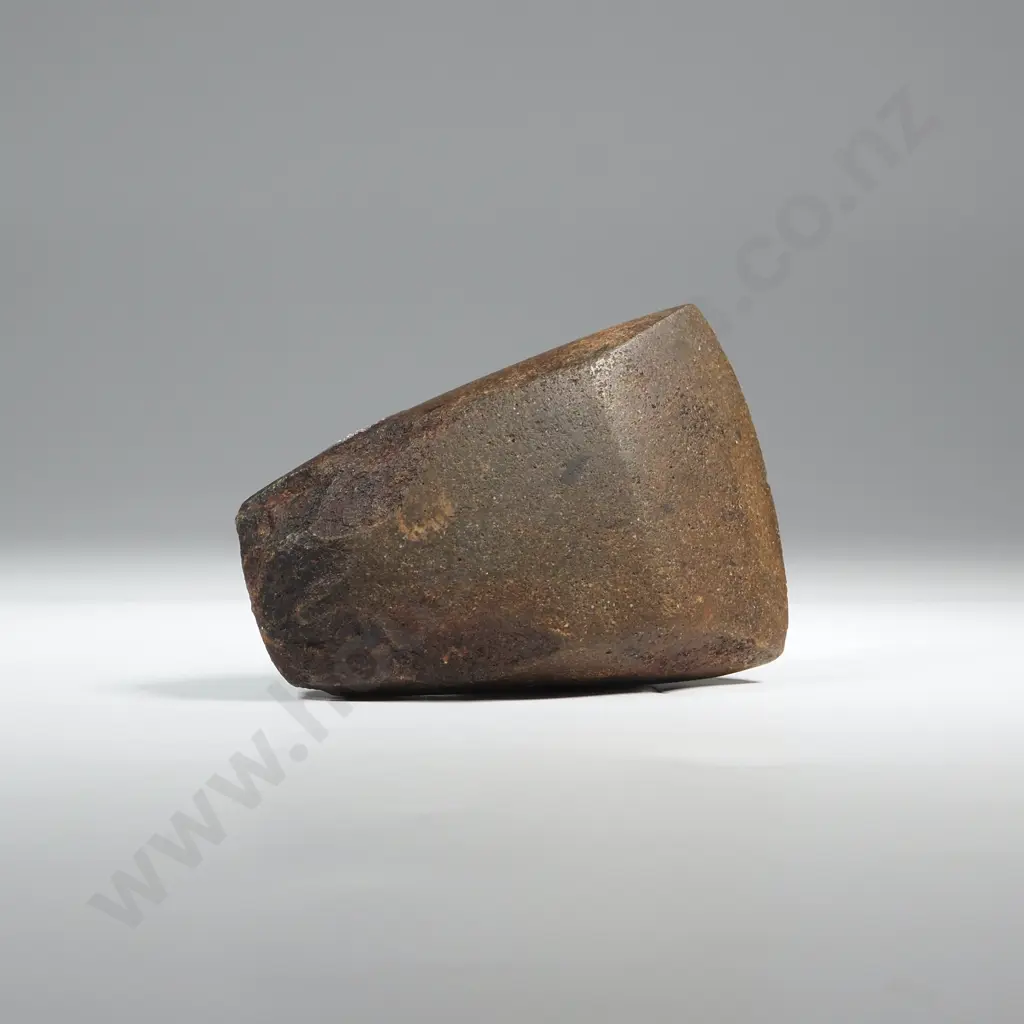 Pre-European Stone Toki - Found in the Hawkes bay Y22817 Image 1++