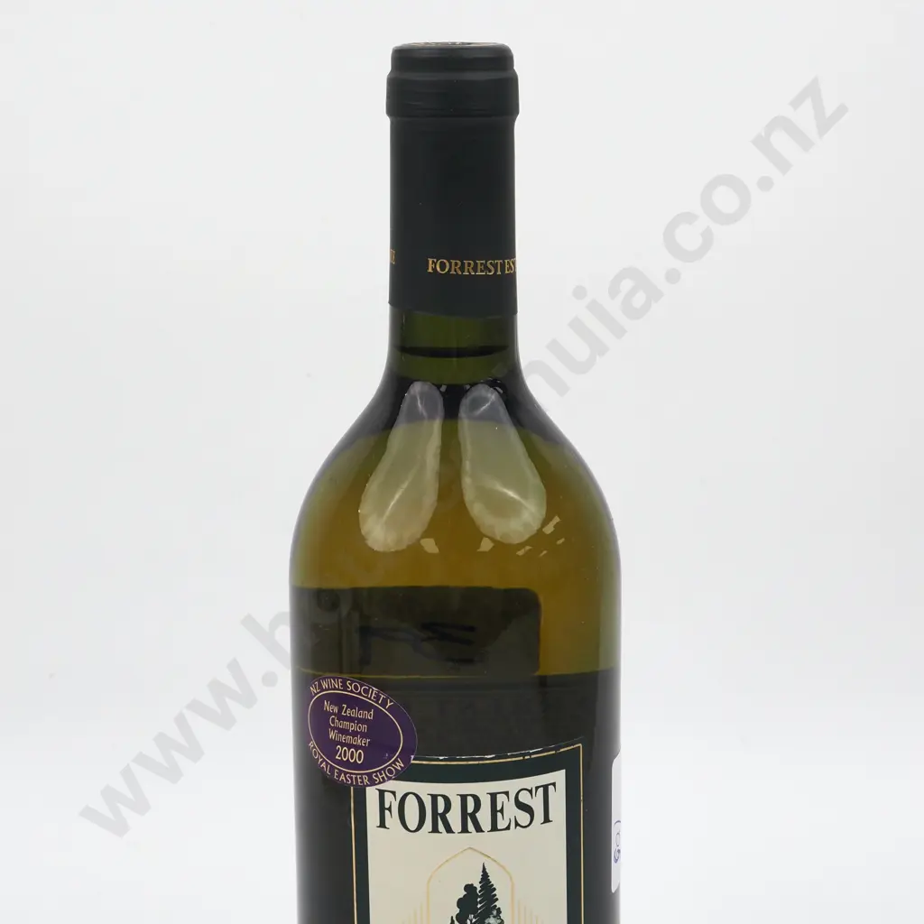 2000 Forrest Estate Dry Riesling. Renwick, New Zealand. Image 1++