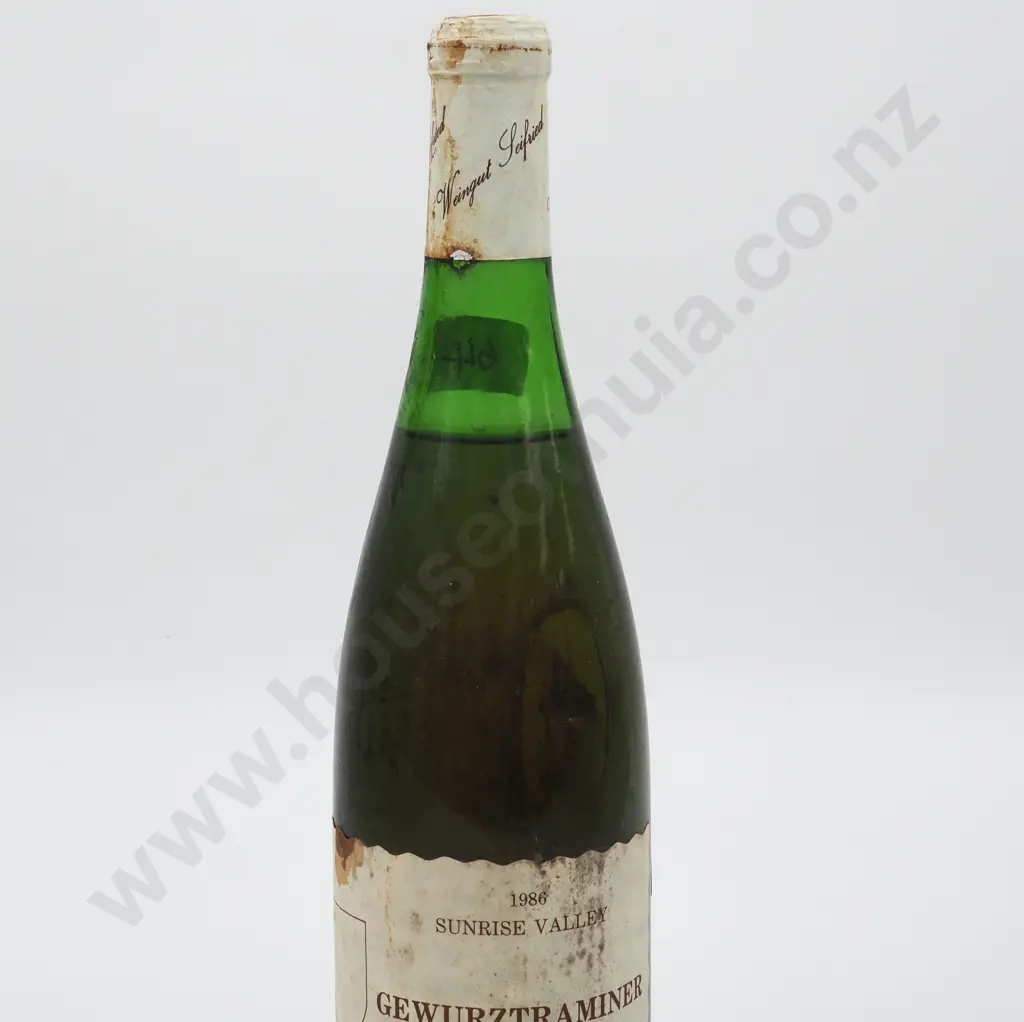 1986 Sunrise Valley Gewurztraminer Reserve Dry. Nelson, New Zealand. Image 1++