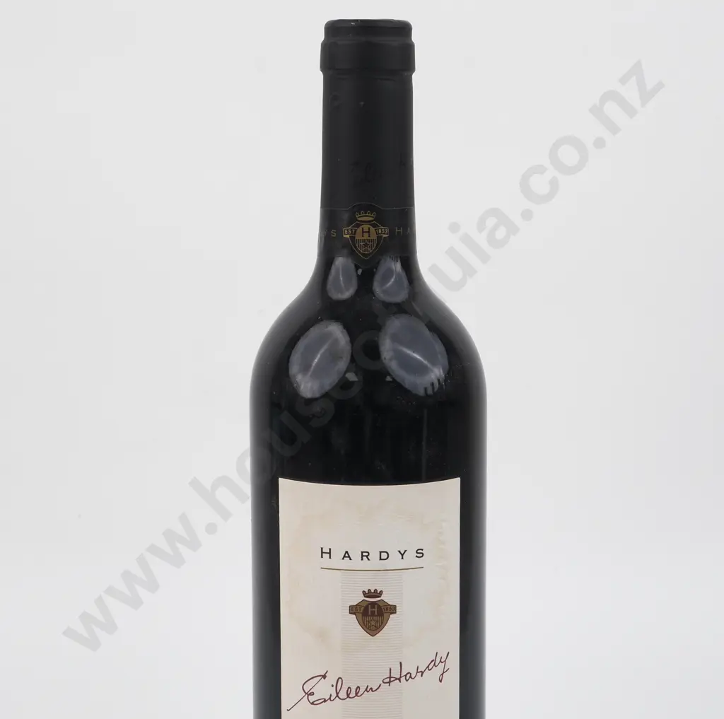 2002 Hardys Shiraz Image 1++