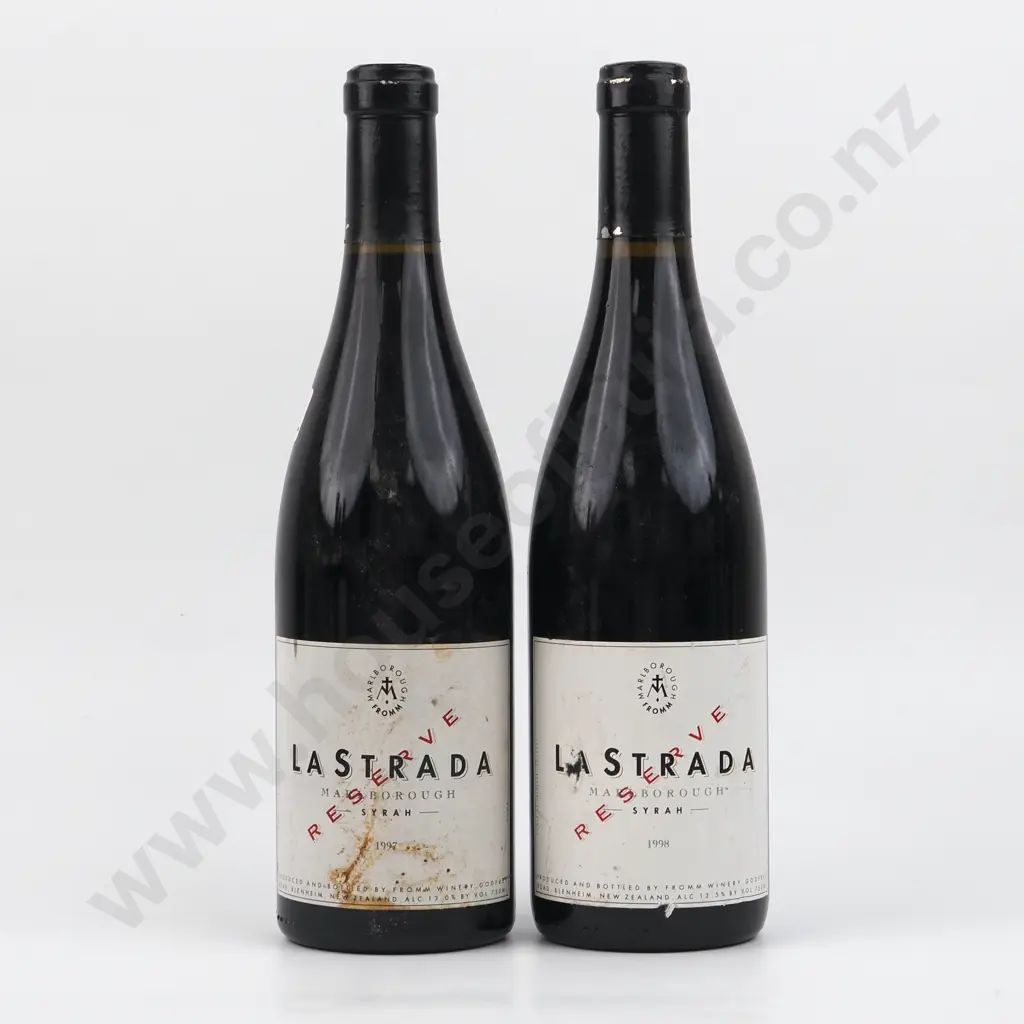 Two Bottles 1997 La Strada Reserve Syrah - Marlborough. Image 1++