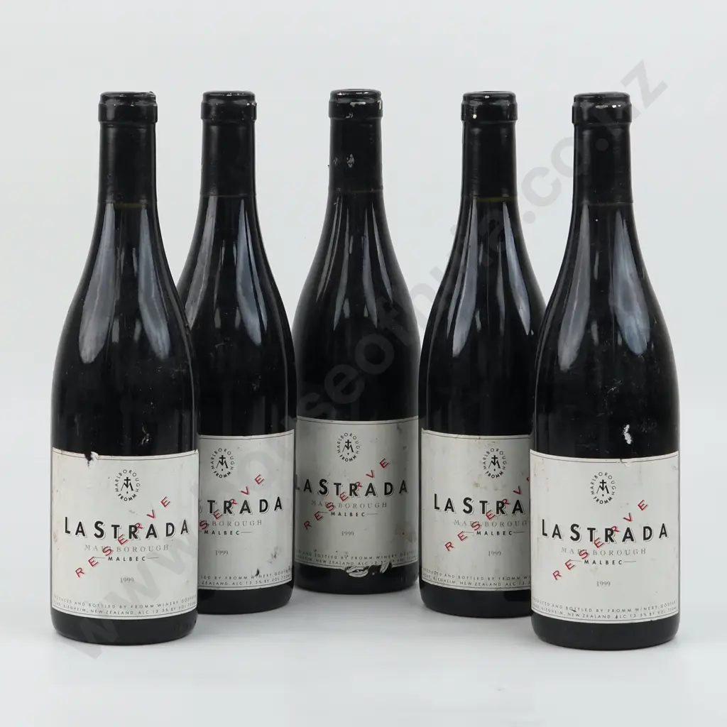 Five Bottles 1999 La Strada Malbec Reserve - Marlborough. Image 1++
