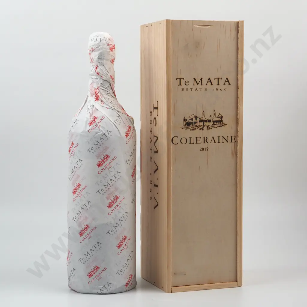 Te Mata Estate 2019 Coleraine Magnum in Original Wooden Box. Image 1++