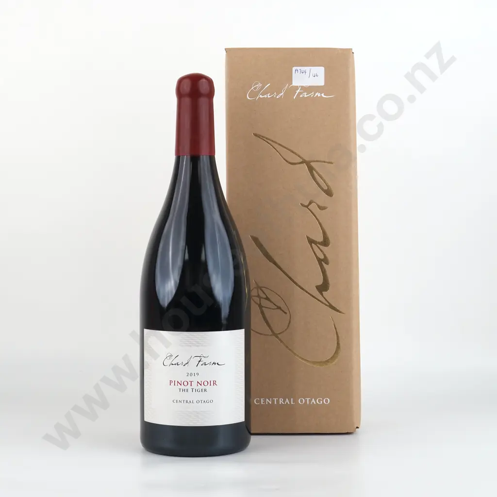 2019; Chard Farm. Pinot Noir. The Tiger. Queenstown Central Otago. 1500ml Image 1++