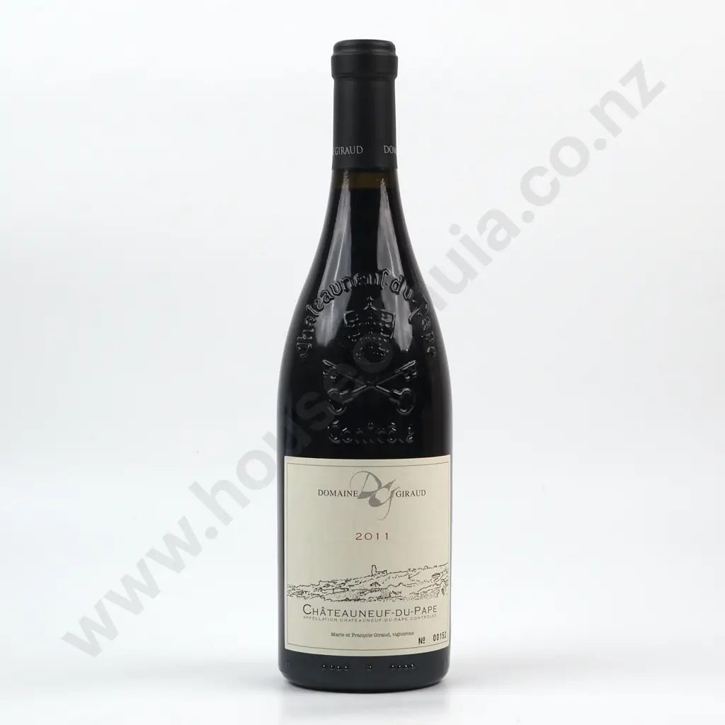 2011 Domaine Giraud Chateauneuf-Du-Pape. Image 1++