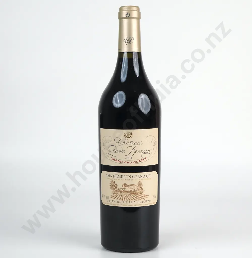2004 Chateau Pavie Decesse, St Emillion Grand Cru. Image 1++
